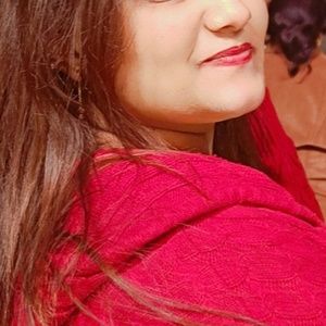 Meet your Posher, Divya